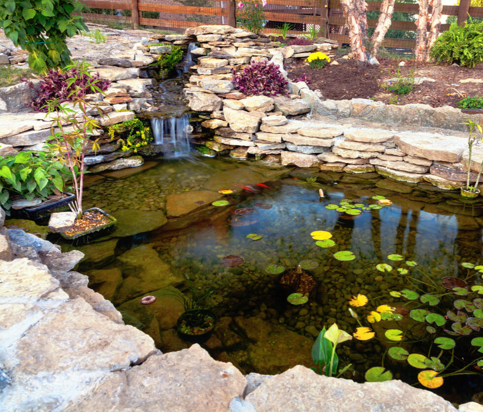 Gartenteich Gartenteich aus Naturmaterialien